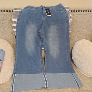 Chic Denim Flare Jeans